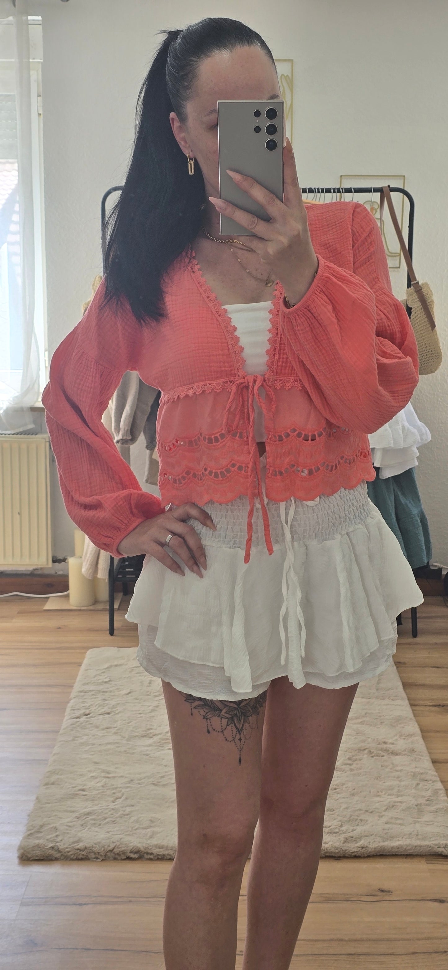 Baumwollgaze Bluse mit Stickdetail -KORA-