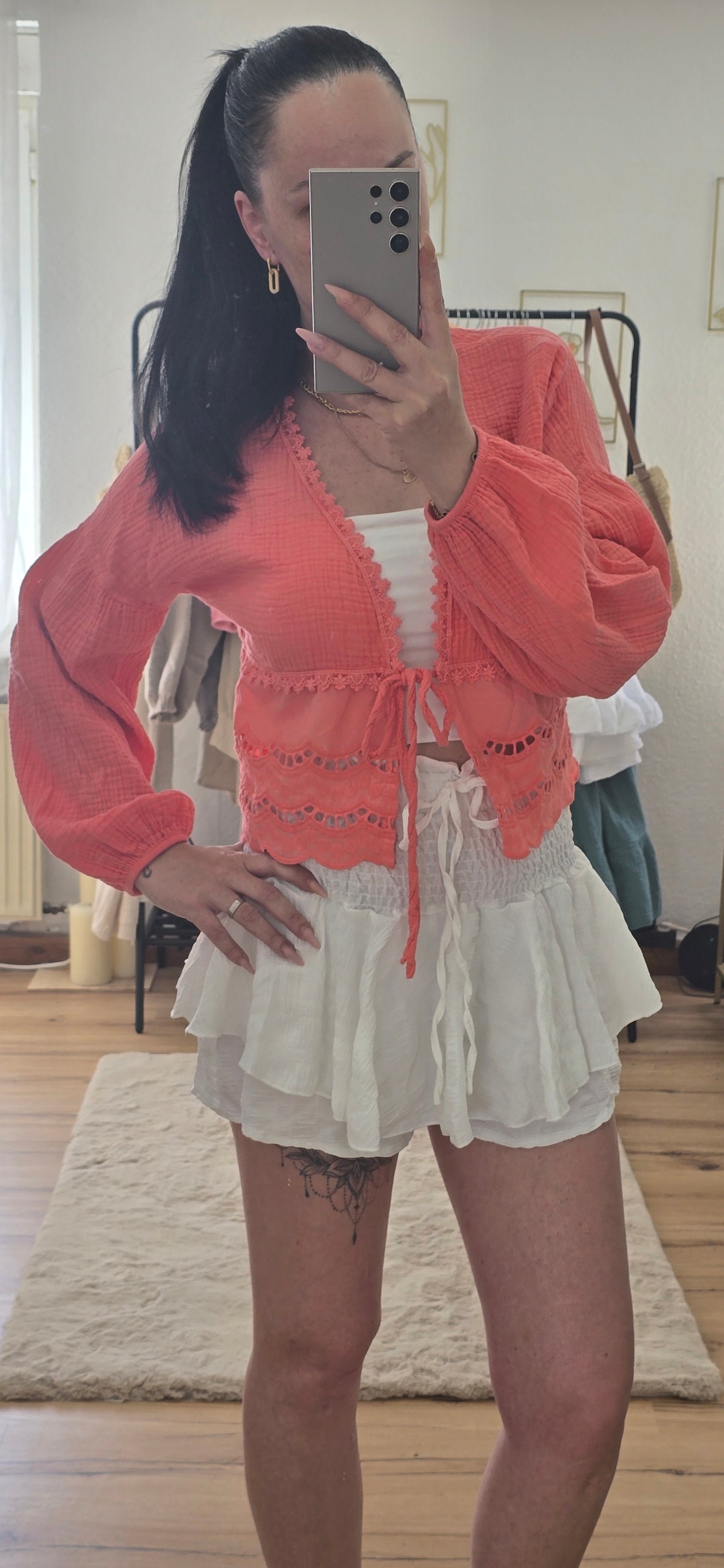 Baumwollgaze Bluse mit Stickdetail -KORA-